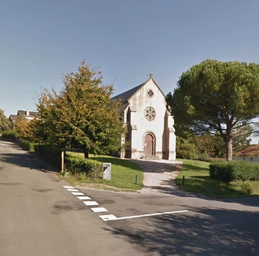Travaux de mise en valeurs de l'espace public de la mairie, l'école et l'église de Faymoreau - existant